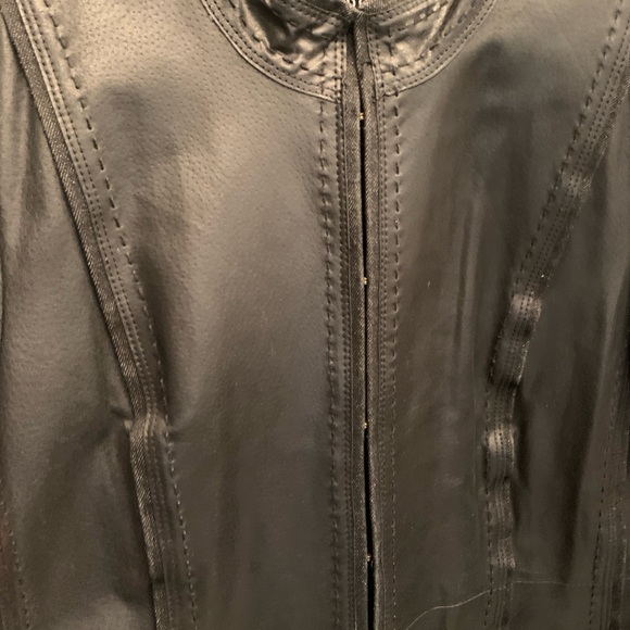 Black Leather Coat M - Picture 11 of 16
